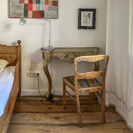 Prázdninový dům 3 Bedroom In *